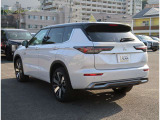 アウトランダー PHEV 2.4 P 4WD 