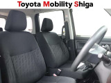 運手席も助手席もリラックスしてゆったりと座っていただけます。