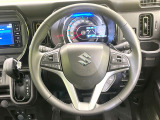 【純正革巻きステアリング】上質な革を使用することで、手にしっかり馴染みとても運転しやすいハンドルです♪