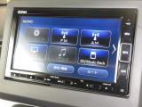 ナビゲーションはギャザズメモリーナビ(VXM-234VFi)を装着しております。AM、FM、CD、DVD再生、Bluetooth、音楽録音再生、フルセグTVがご使用いただけます。