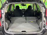 普段のお買い物や通勤、送迎等に十分な荷室スペースを確保しております。セカンドシートを倒すと、大きな荷物の積載も可能です♪