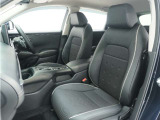 Honda認定中古車に新品の純正フロアマットを装着しました。気分よくドライブをお楽しみいただけます♪