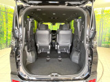 普段のお買い物や通勤、送迎等に十分な荷室スペースを確保しております。セカンドシートを倒すと、大きな荷物の積載も可能です♪