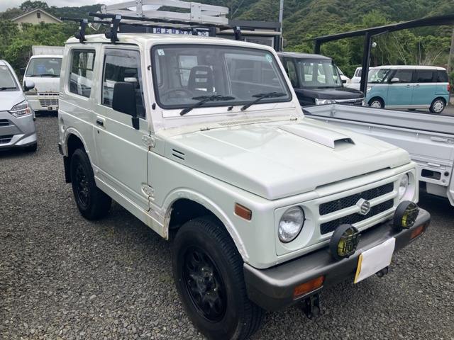 スズキ ジムニー 