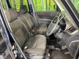 運転席シート廻りは使用感も少なく、良好な状態となっています。丁寧に使われていたことがよくわかりますね。