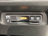 いまや快適なカーライフに欠かせないETCが付いています。