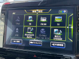 Bluetoothの接続でスマホの音楽を聞いたりTVやDVDも見れる純正ナビゲーション!
