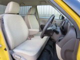 運転席の高さを変更できるので、体格に合わせた位置で運転できます!