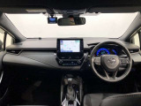 視界も広く、周囲が見やすいので安全に運転できます。また、周辺機器も簡単に操作できますので、ドライバーにとって使いやすく、万が一の時にも安全に設計されています。
