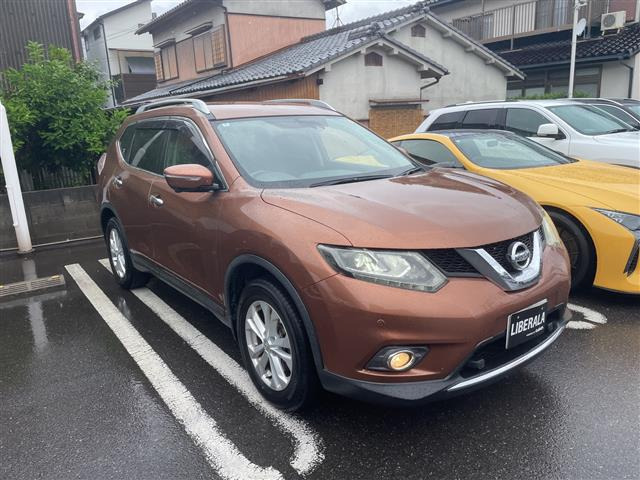 エクストレイル 2.0 20Xt エマージェンシーブレーキパッケージ 4WD 本革シート