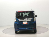 U-Carの販売だけでなく自動車保険、携帯電話の販売も行っております。