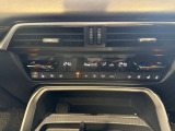運転席&助手席シートベンチレーション装備で夏場のレザーシートのべたつきも解消されます