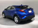 中古車もハイブリッドの時代。 ハイブリッド車は、ハイブリッド機構の診断をおこなっています。 ロングラン保証とは別に、安心のハイブリッド保証も付いています。