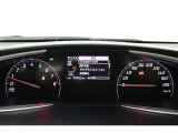マルチインフォメーションディスプレイ付きのメーターです!エコ運転へ導く多彩な情報を表示してくれます。