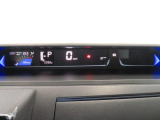 ドライブアシストイルミネーション。エコ運転時や注意喚起時など運転状況によって照明色が変化。楽しいです