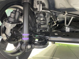 お車を安心してお乗りいただく為には、足回りの定期点検が欠かせません。サービスサポート(有償保証)では無料点検もご提供しており、安心のカーライフをお過ごしいただけるサポート体制が整っています。