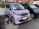 オールメーカーの軽を実際に「見て」「座って」「一度に比較」できるのが魅力です!