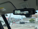 ルームミラーにもアラウンドビューモニターの映像が出ます!