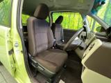 運転席シート廻りは使用感も少なく、良好な状態となっています。丁寧に使われていたことがよくわかりますね。
