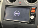 【純正ナビ】人気の純正ナビを装備。オーディオ機能も充実しており、Bluetooth接続すればお持ちのスマホやMP3プレイヤーの音楽を再生可能!毎日の運転がさらに楽しくなります!!