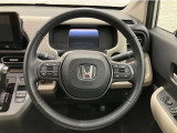 アダプティブ・クルーズ・コントロール機能付き!前走車との車間距離を維持しながら追従走行を支援してくれます。