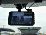 【ドライブレコーダー】映像・音声などの運転中の記録を残します。事故などを起こした起こされた時の証拠になりえますので、もしも時でも安心ですね。