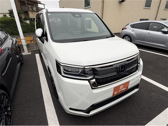 ステップワゴン 2.0 e:HEV スパーダ 禁煙車 純正9インチナビ フルセグ