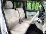 運転席シート廻りは使用感も少なく、良好な状態となっています。丁寧に使われていたことがよくわかりますね。