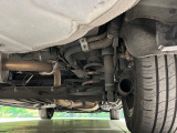 お車を安心してお乗りいただく為には、足回りの定期点検が欠かせません。サービスサポート(有償保証)では無料点検もご提供しており、安心のカーライフをお過ごしいただけるサポート体制が整っています。