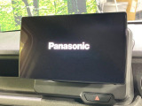 【大画面フローティングナビ】人気の大型10インチナビを装備。存在感のある大画面はインパクト大!ナビ利用時のマップ表示は見やすく、テレビやDVDは臨場感がアップ!いつものドライブがグッと楽しくなります♪