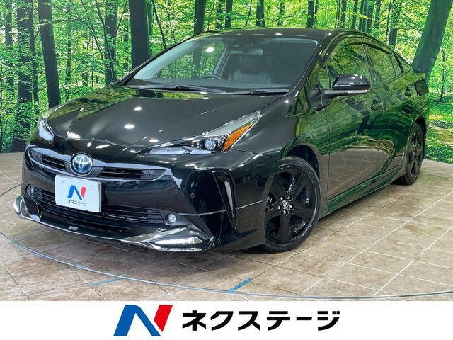 トヨタ プリウス 