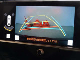 バックガイドモニターを装備しています、車庫入れもラクラクです。