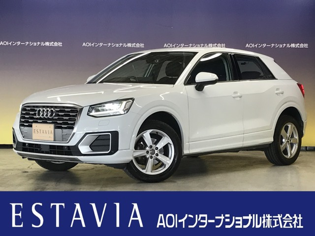 アウディ Q2 