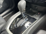 パーキングもスイッチ式!AUTOHOLDのスイッチも☆信号待ちの時などに、ブレーキを保持してくれます☆おススメの装備です♪♪