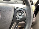 Hondaセンシングの機能のひとつ、アダプティブクルーズコントロール付!アクセルから足を離しても設定したスピードと前車との車間を保ち走行してくれます!車線維持もアシスト☆高速道路で疲労軽減ですね☆