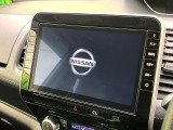 【純正10インチナビ】人気の純正ナビを装備。オーディオ機能も充実しており、Bluetooth接続すればお持ちのスマホやMP3プレイヤーの音楽を再生可能!毎日の運転がさらに楽しくなります!!