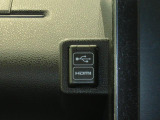 USB&HDMI差し込みあります。