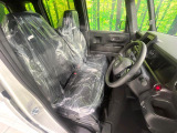 運転席シート廻りは使用感も少なく、良好な状態となっています。丁寧に使われていたことがよくわかりますね。