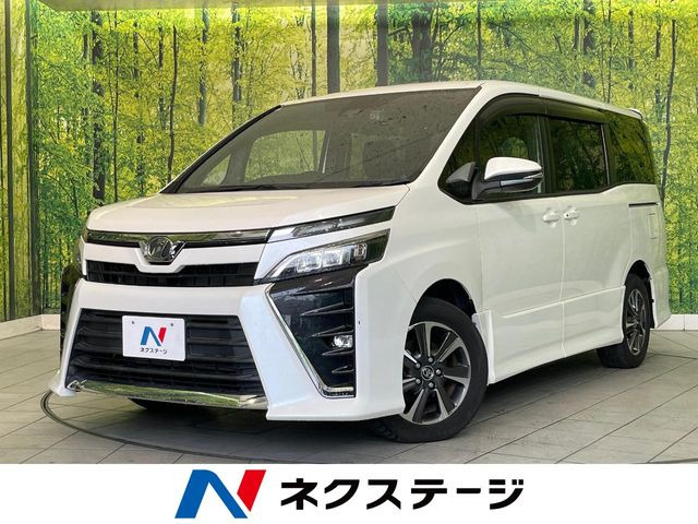 トヨタ ヴォクシー 