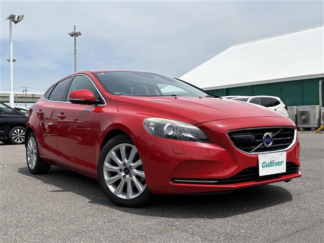 ボルボ V40 