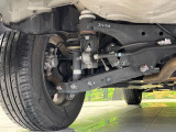 お車を安心してお乗りいただく為には、足回りの定期点検が欠かせません。サービスサポート(有償保証)では無料点検もご提供しており、安心のカーライフをお過ごしいただけるサポート体制が整っています。