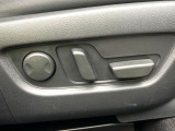 【パワーシート】スイッチ一つで簡単にシートの微調整が可能!電動だから力もいりません!快適なシートポジションにセットして、快適なドライブをお楽しみください。