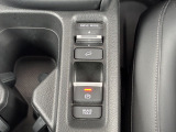 電子制御パーキングブレーキを搭載しております!指先一つでしっかりパーキングブレーキをかけられます!