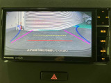 【バックモニター】ガイドライン表示機能付きバックカメラ装着車です。バックでの駐車時など後方の安全確認ができて安心安全です♪