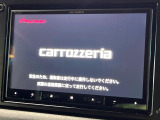 【大画面ナビ】人気の大型8インチナビを装備。存在感のある大画面はインパクト大!ナビ利用時のマップ表示は見やすく、テレビやDVDは臨場感がアップ!いつものドライブがグッと楽しくなります♪