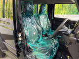 運転席シート廻りは使用感も少なく、良好な状態となっています。丁寧に使われていたことがよくわかりますね。