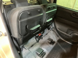 指定工場併設で末永く品質を保ちます。12ヶ月点検や車検はもちろんのこと、国家資格整備士によるお車のアドバイスも致します。