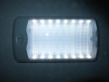 LED荷室灯です。明るい光で荷室内を照らし、暗い場所での積み下ろしをサポートしてくれます。