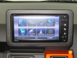 7型ナビゲーション付きです。バックカメラも付いて車庫入れ・駐車も安心です。Bluetooth対応機器を登録して快適な室内空間を実現できます。