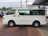 カープレシャスではご納車後もお客様に安心しておクルマにお乗り頂くため、【2か月又は2,000km】の保証をお付けしております!当社は保証金額をお支払い総額に含ませていただいております!